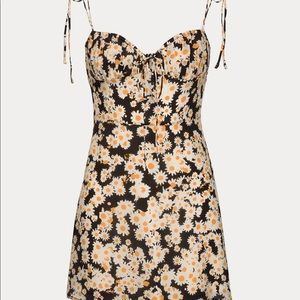 REALISATION PAR - The Devon In Flower Power - S